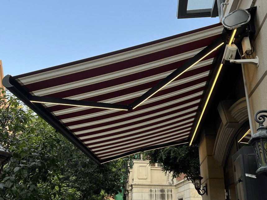 سایبان بازویی